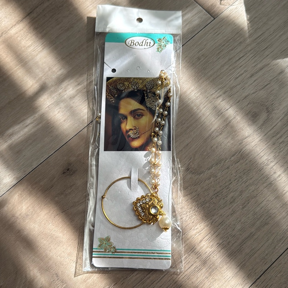 Indian Bridal Nath Gold Nose Ring Chain – Pearl & Kundan Accent Jewelry